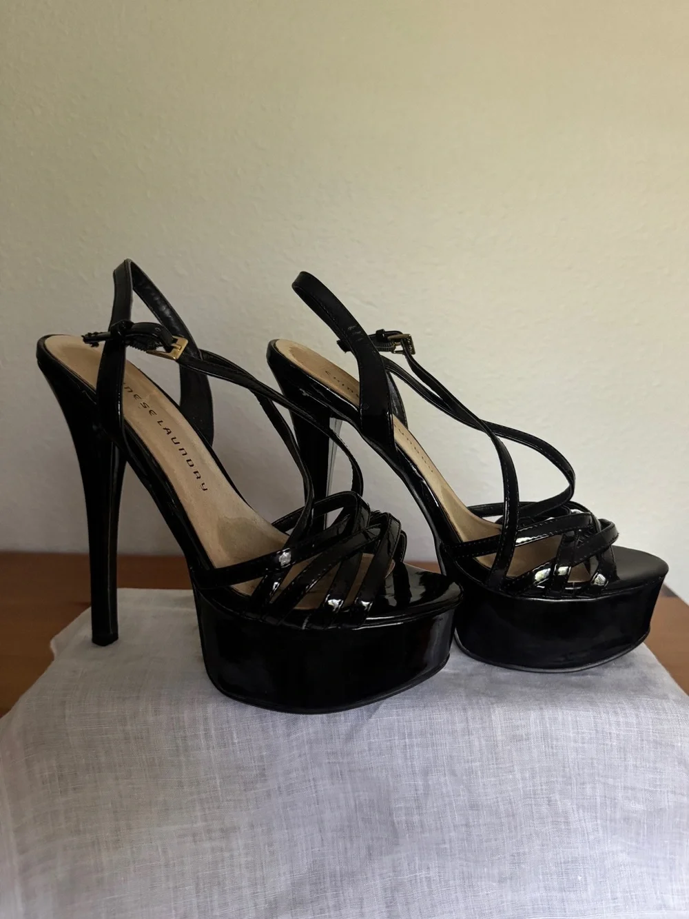 Glossy Black Chinese Laundry Teaser Heel